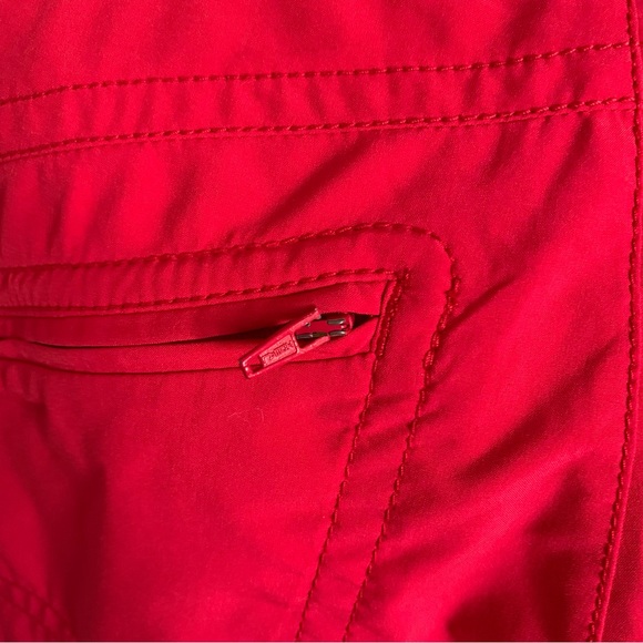 Athleta size 4 Cargo Shorts EUC in Red, Drawstring Waist - Picture 5 of 8
